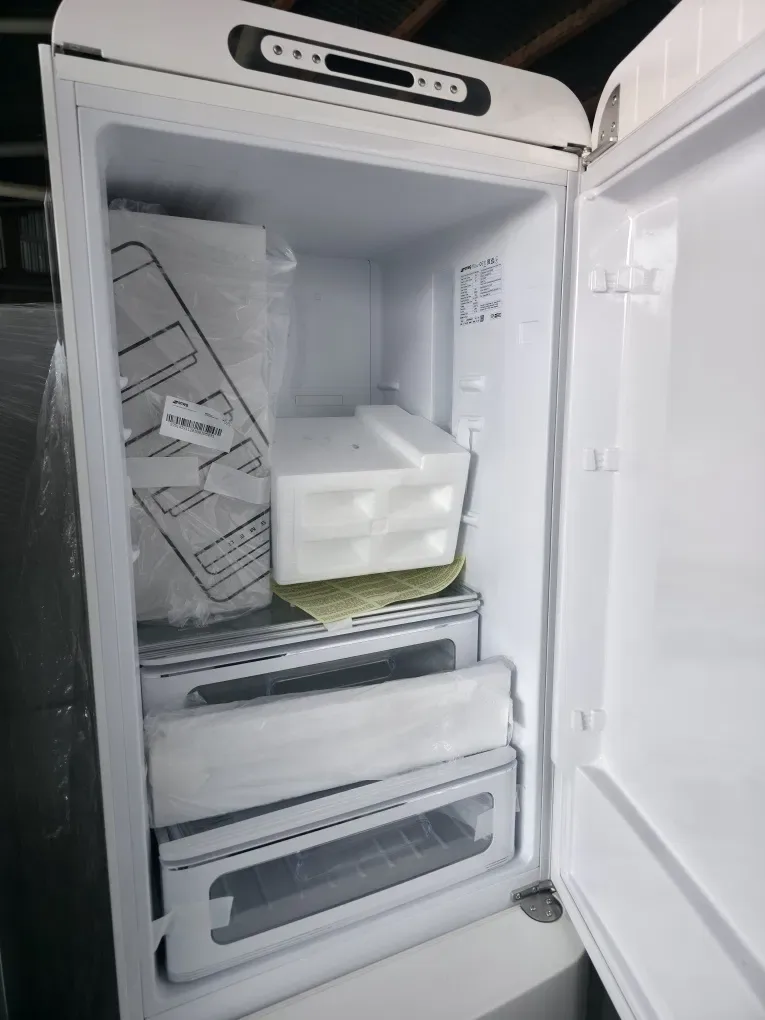 Холодильник SMEG  197см 60 ширини Великий вибір кольору — фото 2