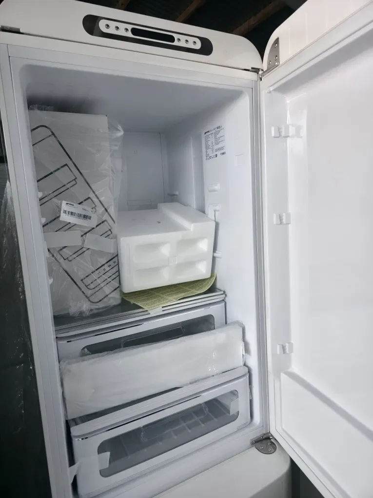 Холодильник SMEG  197см 60 ширини Великий вибір кольору — фото 4