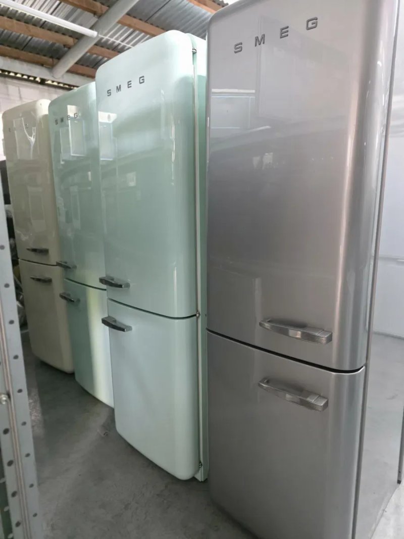 Холодильник SMEG  197см 60 ширини Великий вибір кольору — фото 6