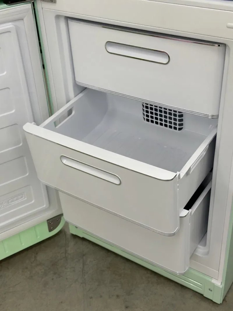 Холодильник Smeg FAB32LPG5 — фото 2