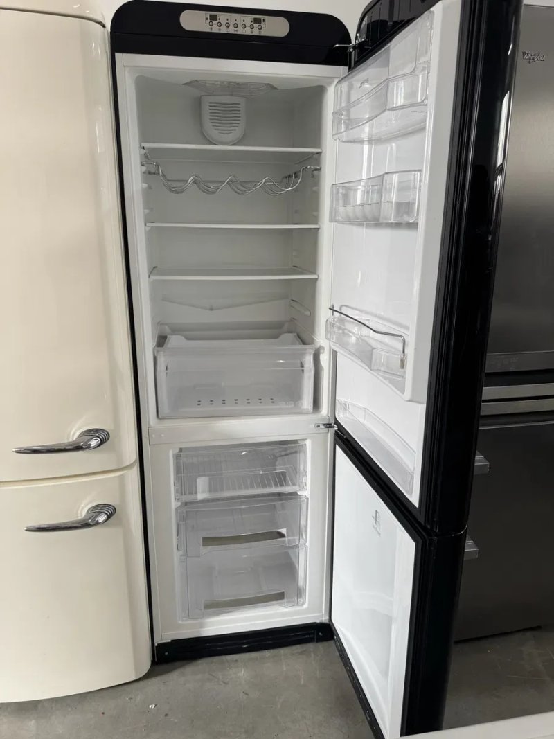 Холодильник Smeg ретро — фото 2