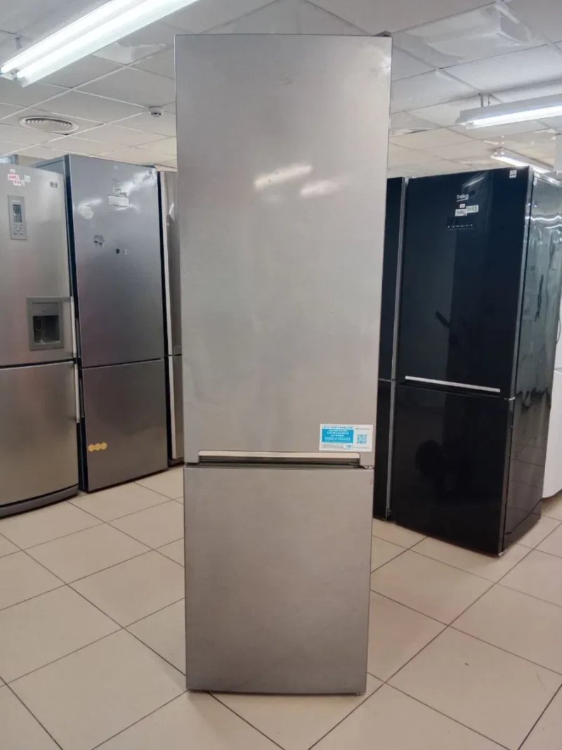 Холодильник з доставкою Beko RCSA406K30W, гарантія, занос — фото 2