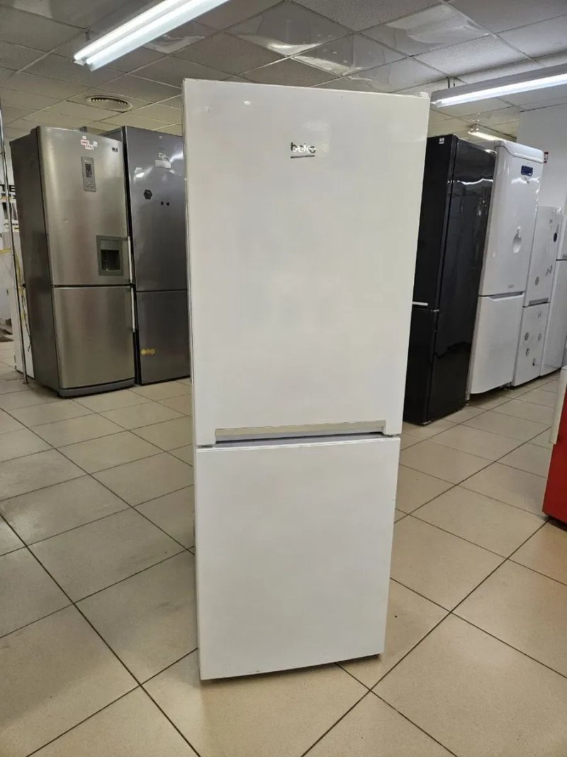 Холодильник з доставкою Beko RCSA406K30W, гарантія, занос — фото 5