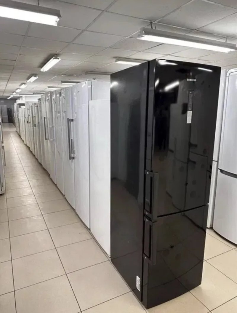 Холодильник з доставкою Bosch KGF39P00/02, гарантія, занос — фото 3