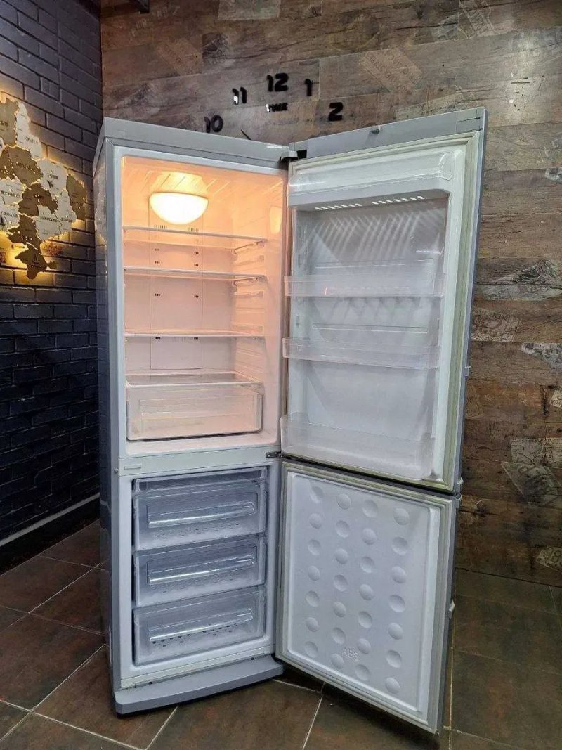 Холодильник з доставкою Samsung RL38ECPS No Frost. Великий вибір! — фото 2