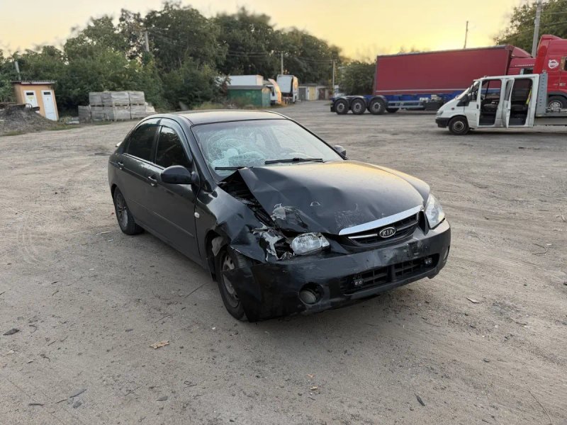 KIA CERATO 2006  Газ / бензин — фото 2