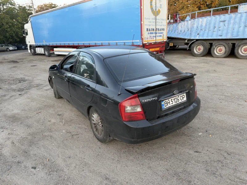 KIA CERATO 2006  Газ / бензин — фото 4