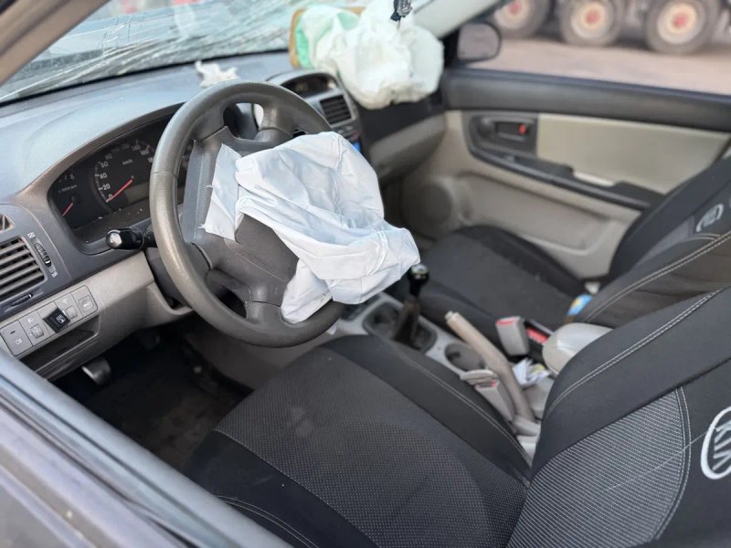 KIA CERATO 2006  Газ / бензин — фото 7