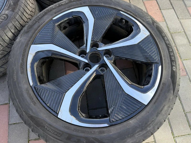 Kia EV6 Диск Диски R19 R20 комплектом і по штучно РОЗБОРКА ЗАПЧАСТИНИ — фото 3