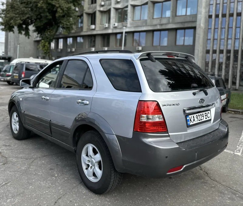 Kia Sorento 2.5 диз. АКПП — фото 7