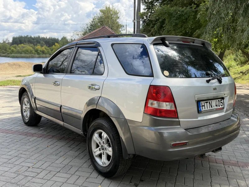 Kia Sorento 2.5 дизель Автомат 4x4 продам или обмен — фото 4