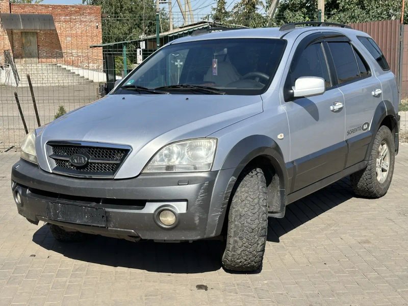 Kia Sorento 2004, 2.5 бенз — фото 3