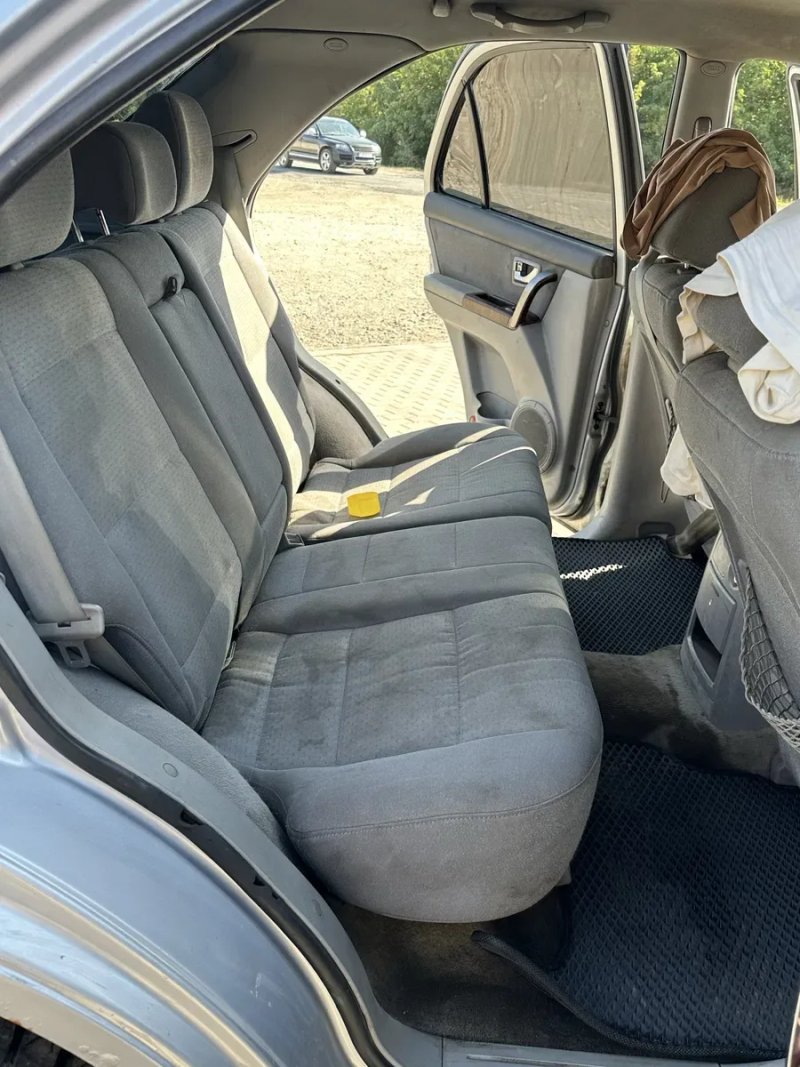Kia Sorento 2004, 2.5 бенз — фото 5