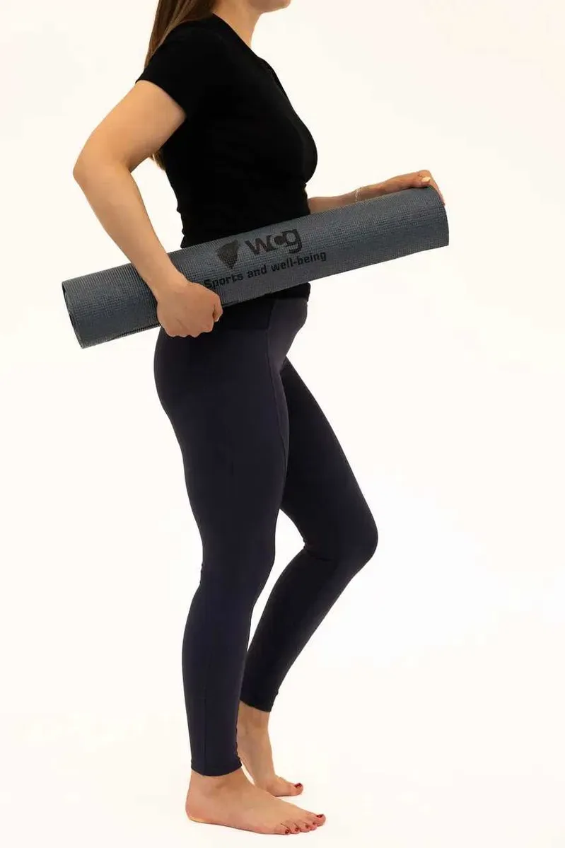 Килимок для йоги WCG Asana 173×61×0,4 см з розміткою для асан та чохлом, темно-зелений — фото 7