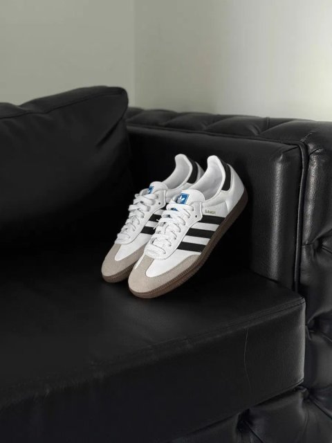 класичні кросівки adidas Samba OG ідеальна класика на осінь є більше варіанти та кольорів дивіться всі оголошення автора є велика кілкість взуття