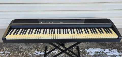 88 клавіш! Цифрове піаніно/синтезатор Korg SP-170S б/у з Німеччини