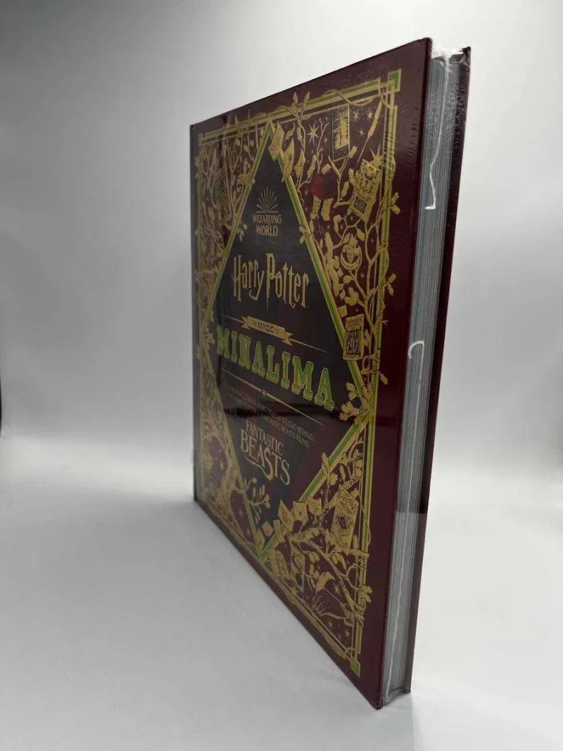 Книга Harry Potter & Fantastic Beasts Films: The Magic of MinaLima — фото 2