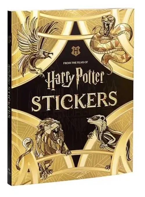 Книга Harry Potter World of Stickers: Art from the Wizarding — фото 5