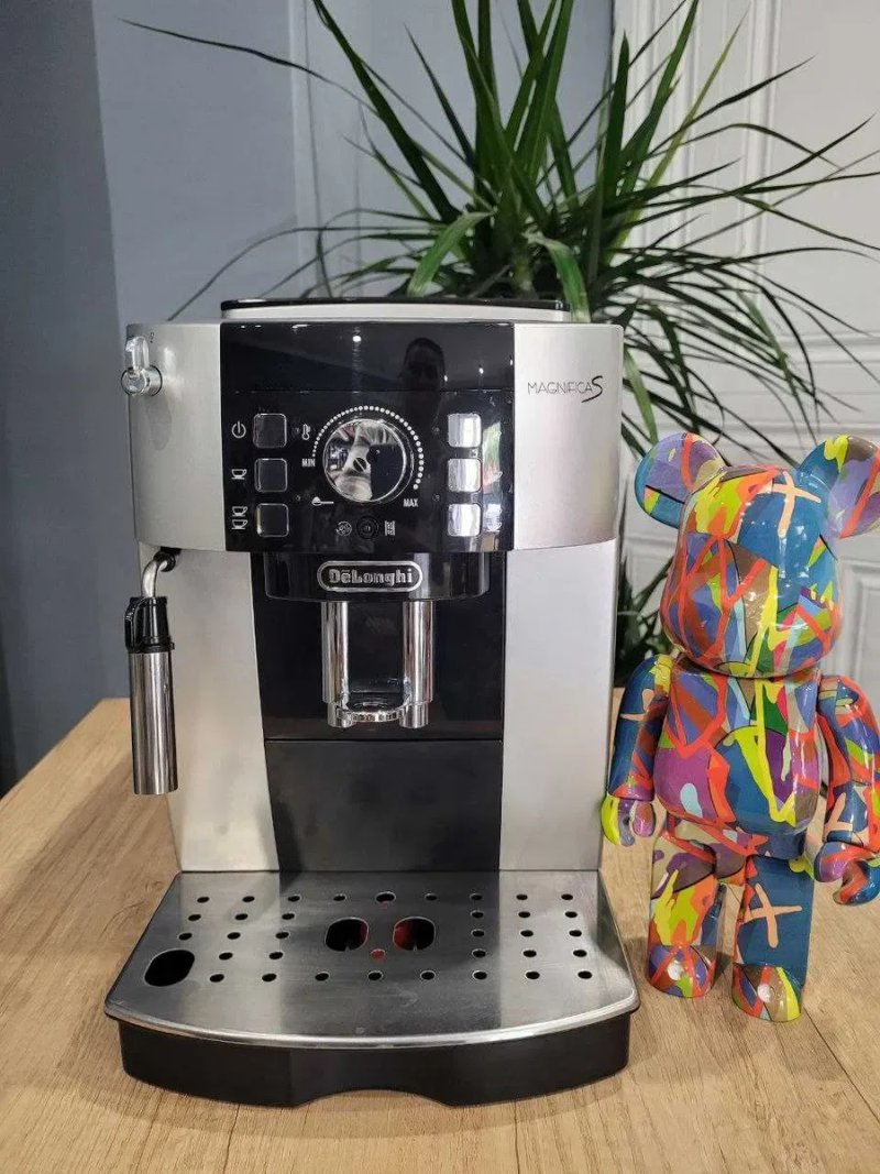 Кофемашина Delonghi Magnifica S б/у — фото 6