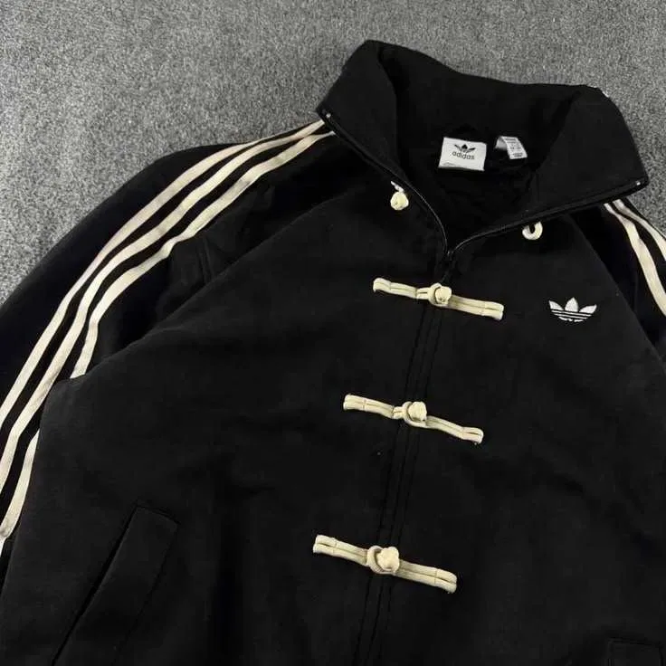 Кофта Адідас в китайському стилі / Adidas Chinese New Year Jacket /кофта адидас в китайском стиле / Зіпка куртка адідас нова в Україні! — фото 3