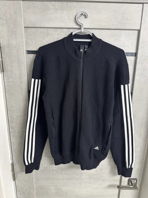 Кофта Бомбер Adidas S розмір!