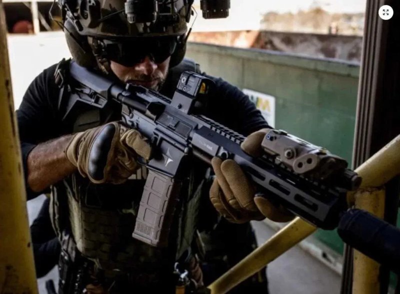 Коліматорний приціл Aimpoint Acro P-2 (3.5 MOA) Швеция Оригінал — фото 8