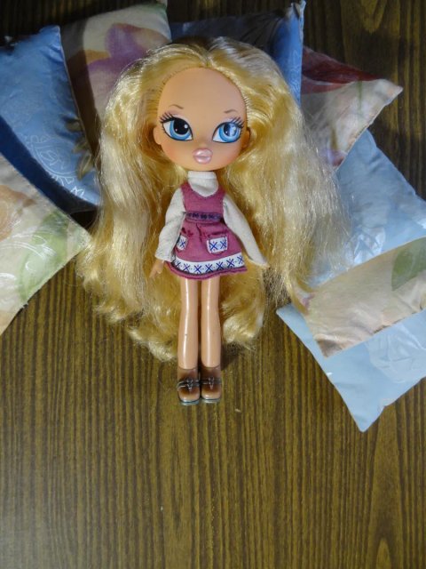 Коллекционная кукла Братц Кидс (Bratz Kidz) Хлоя из зимней серии Winte