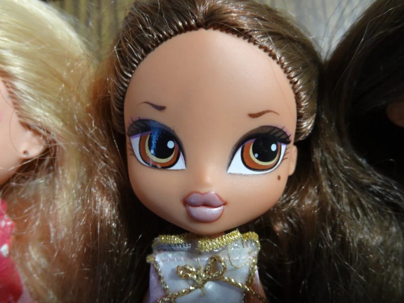 Коллекционные Братц Кидс Жасмин Принцесса Bratz Kidz Yasmin MGA и Хлоя — фото 3