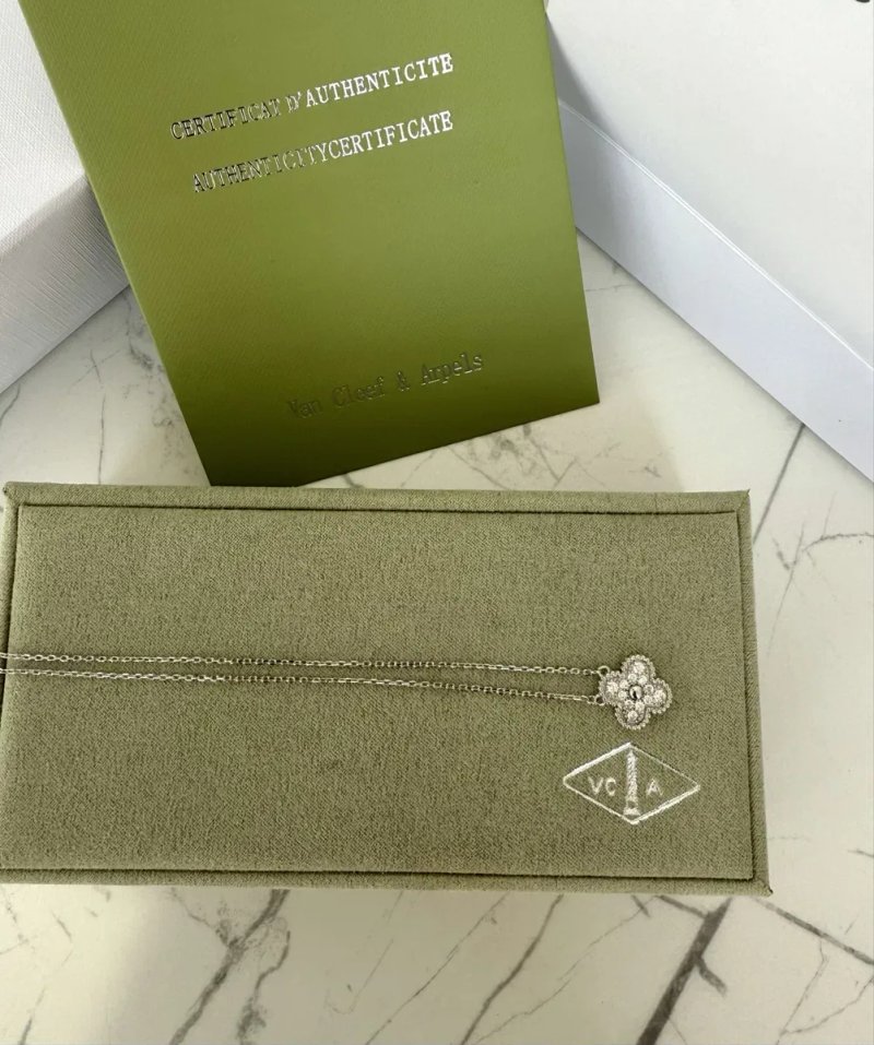 Кольє Van Cleef & Arpels до 50 см регулюється, срібло 925 проби з покриттям родію (не темніє), колье ван клиф, цепочка, серебро, намисто, ланцюжок — фото 2