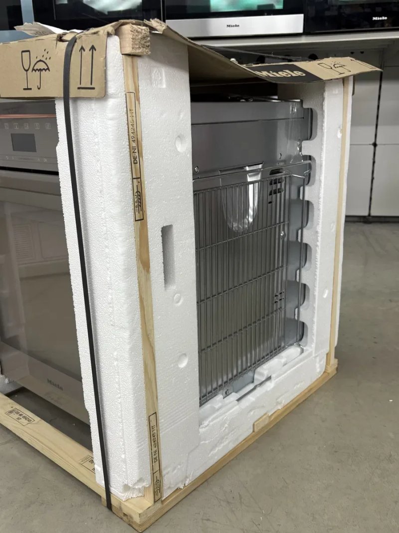 Комбінована парова шафа Miele DGC 7460 HC Pro PureLine Пароконвектомат — фото 7