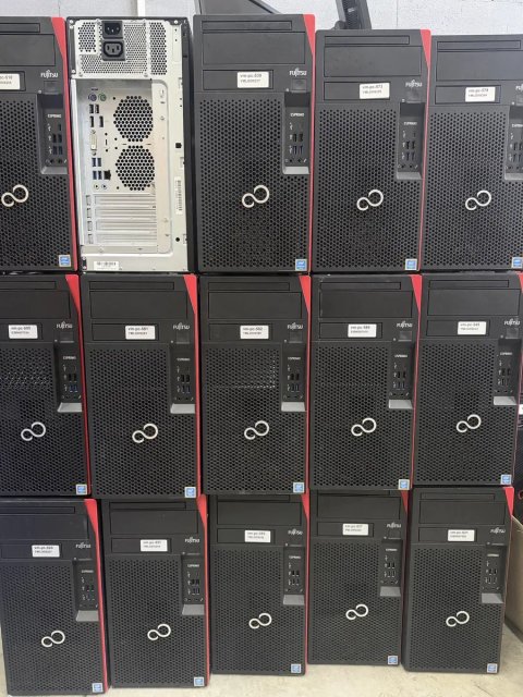 Компʼютер Fujitsu p758/94+ Pentium G5400/8 DDR4/256Ssd/Windows License