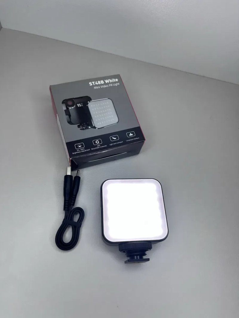 Компактне LED світло накамерне ST48B White (2000 mAh, CRI 95+) для фото та відео — фото 5