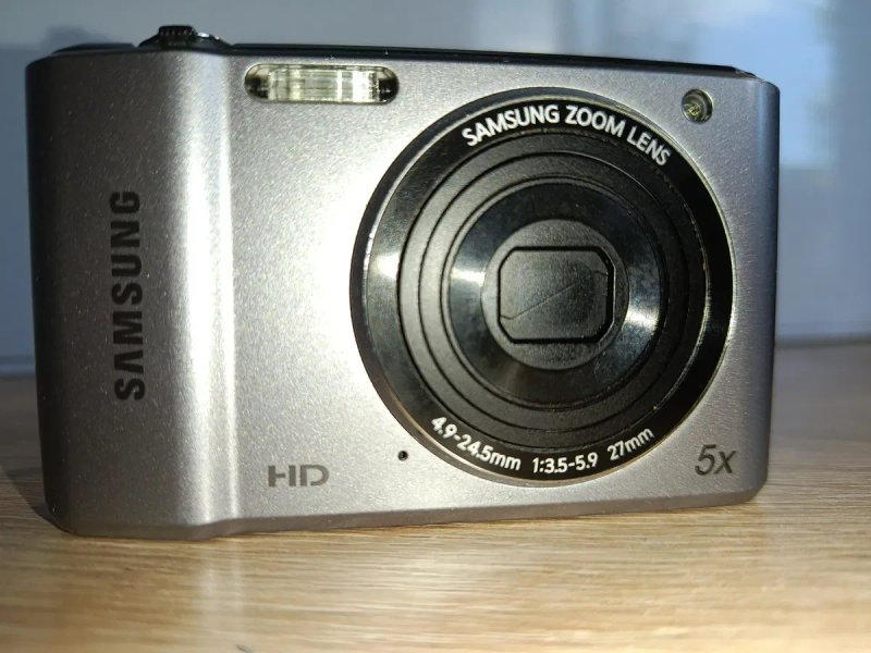 Компактний цифровий фотоапарат Samsung ES90 + повний комплект (чохол, адаптер, зарядне) — фото 6