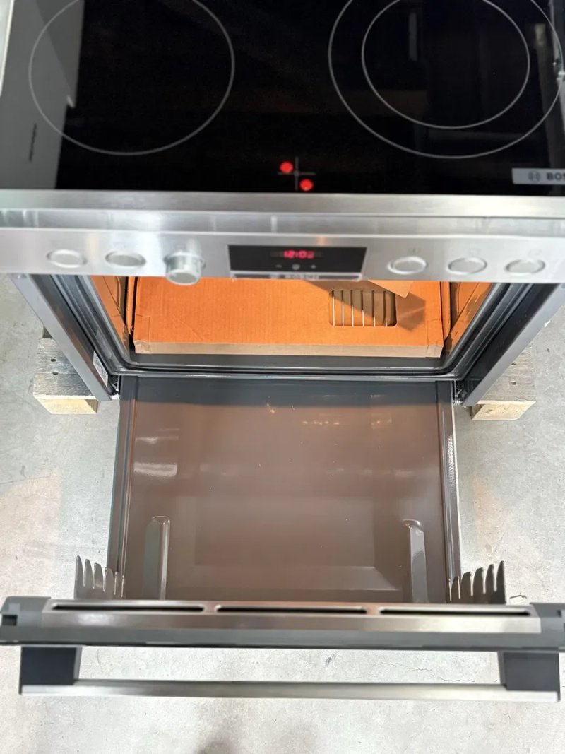 Комплект Bosch HEB513BS0I70: духова шафа + керамічна плита, 71 л новий — фото 6