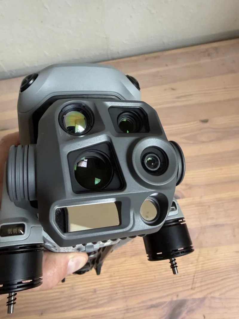 Комплект дрон Dji matrice 4t наліт 2:05 год. — фото 6
