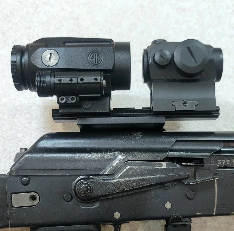 Комплект колиматор Sig Sauer Romeo5 + магнифер , увеличитель Juliet5-Micro  5x — фото 2