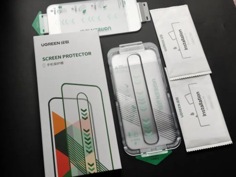 Комплект преміального захисного скла UGREEN Screen Protector (2 шт.) із автоматичним аплікатором для Apple iPhone 17 / Air / Pro / Pro Max