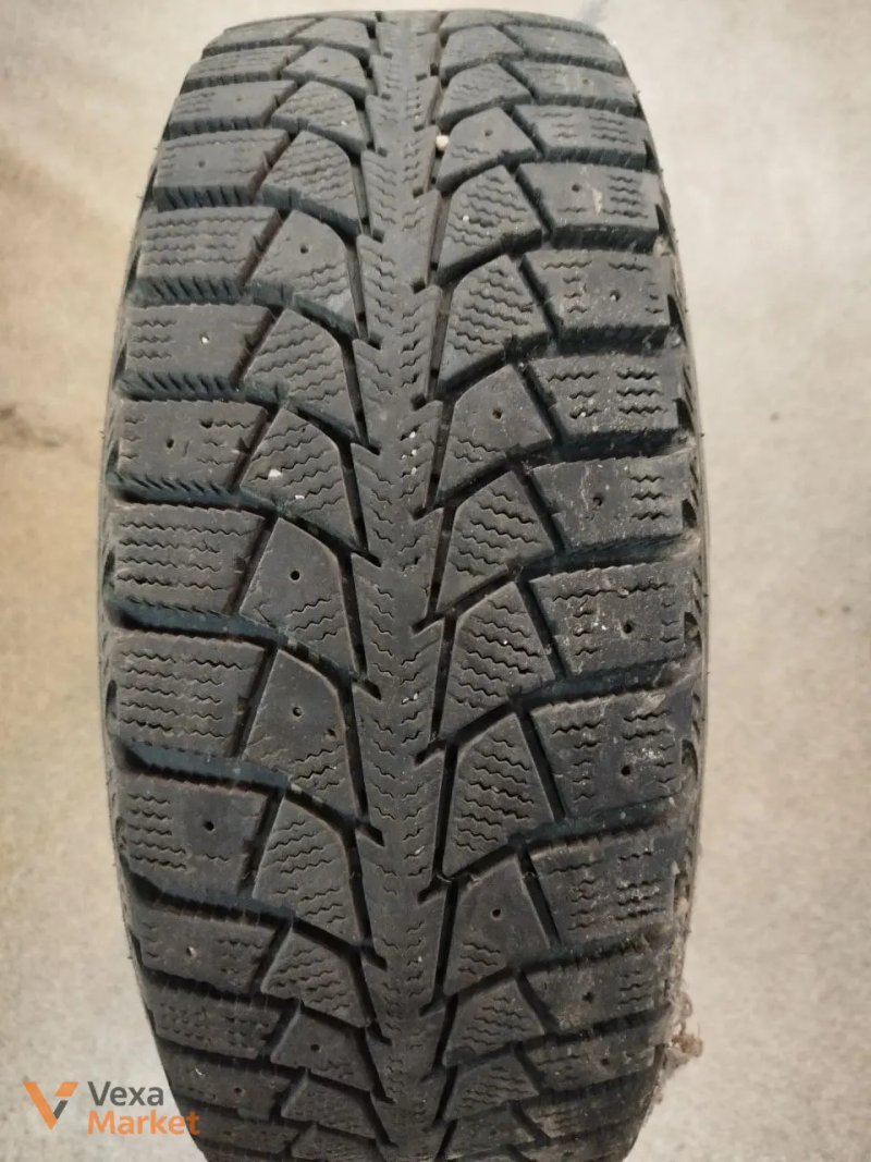 Комплект зимових шин з дисками 175/65R14, розболтовка 5х100 — фото 2