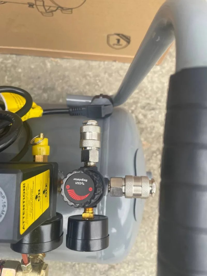 Компресор INTERTOOL PT-0007 50 л, 3,0 кВт, 220 В, 10 атм, 420 л/мин — фото 2