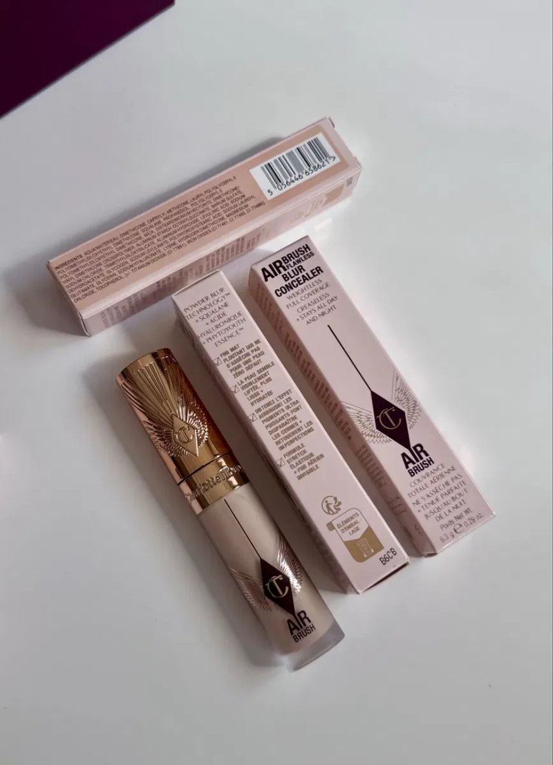 Консилер Charlotte Tilbury Airbrush Flawless Blur Concealer — фото 5