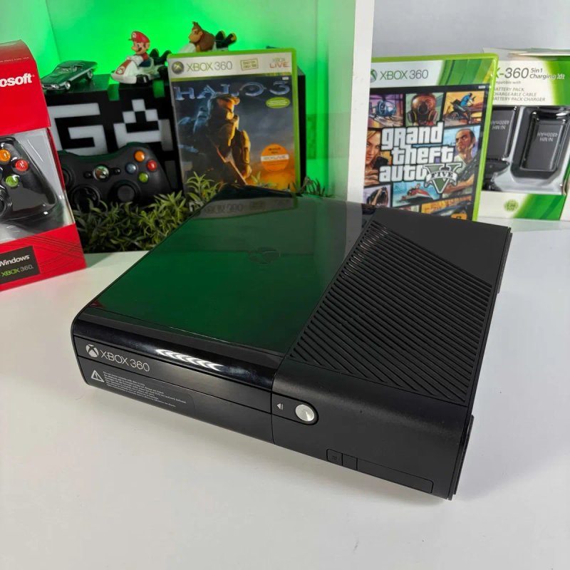 Консоль Microsoft Xbox 360 E Freeboot 250GB Б/У приставка майкрософт Іксбокс 360 Е Фрібут асортимент консолі хбокс 360 — фото 3