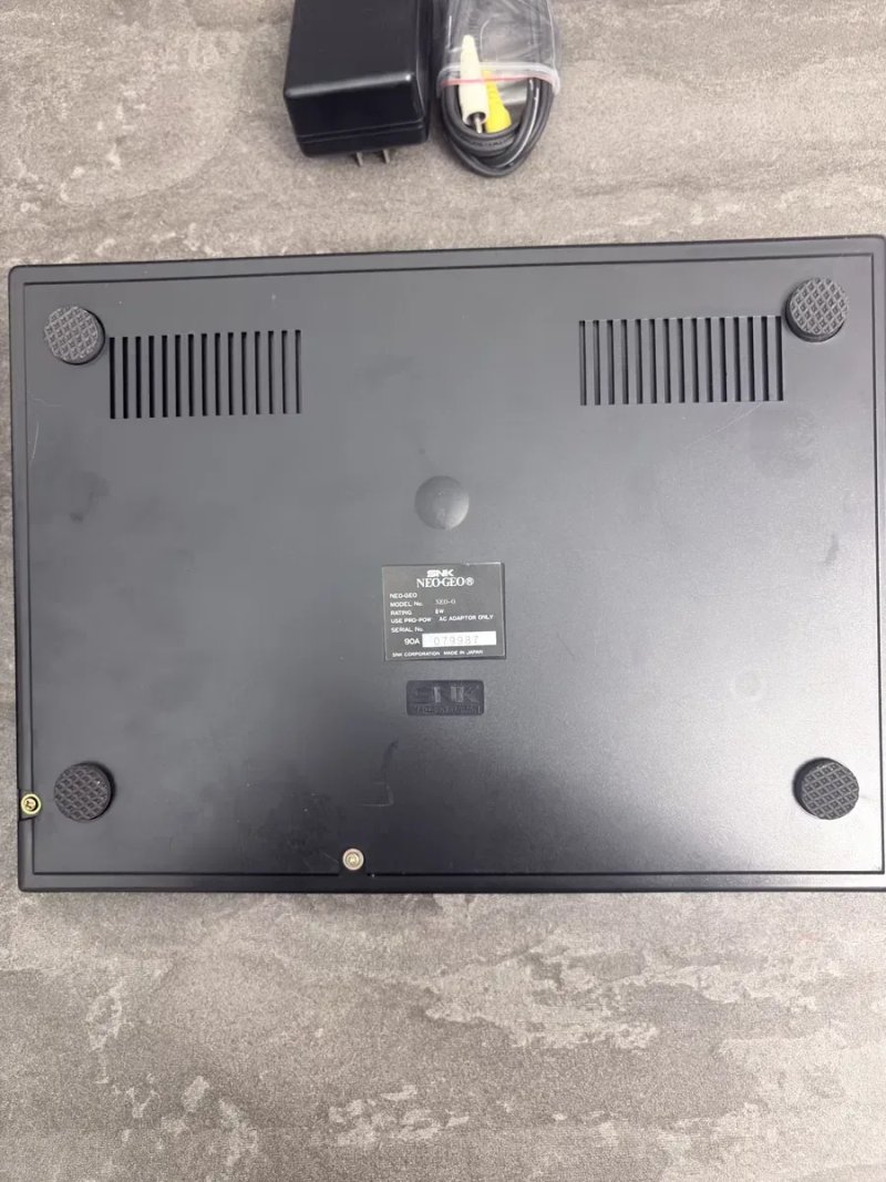 Консоль SNK NEO GEO AES max-330 mega — фото 3