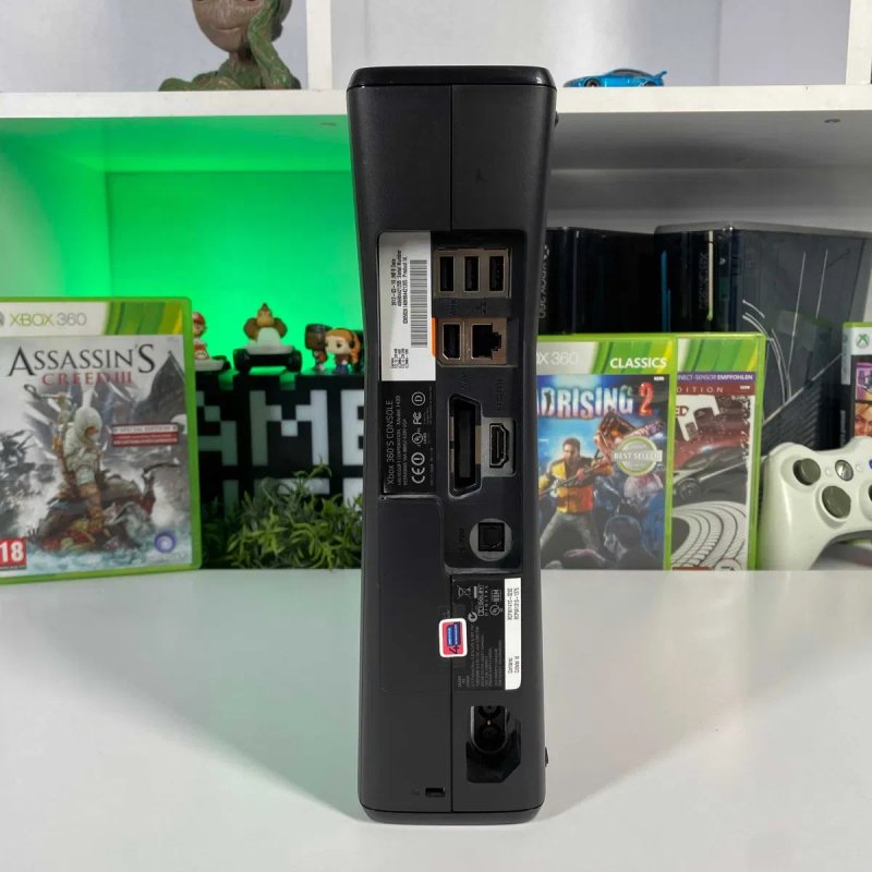 Консоль Xbox 360 S Freeboot приставка Іксбокс Б/У + Геймпад Оригінал + Kinect + 5 встановлених ігор асортимент приставок хбокс — фото 3