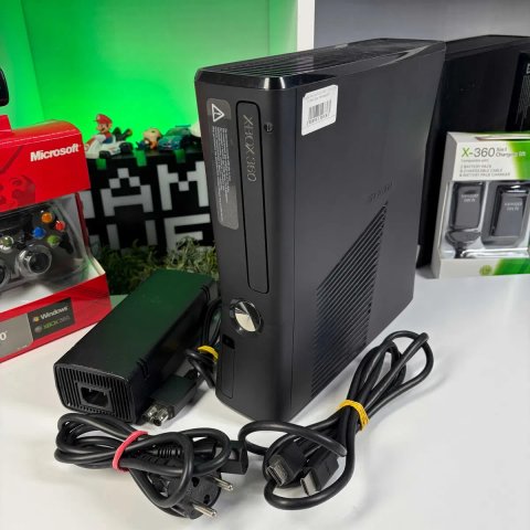Консоль Xbox 360 S LT3.0 250GB Б/У Приставка Іксбокс 360 ЛТ3 Асортимент консолей