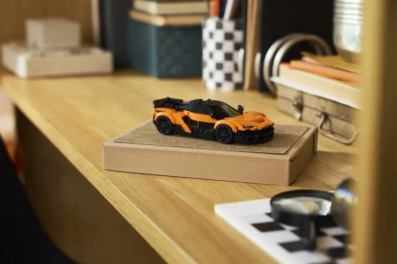 Конструктор лего LEGO 77257 Speed Champions McLaren W1 — фото 8
