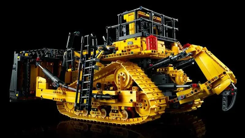 Конструктор LEGO Technic 42131 Бульдозер Cat D11 з пультом управління — фото 8