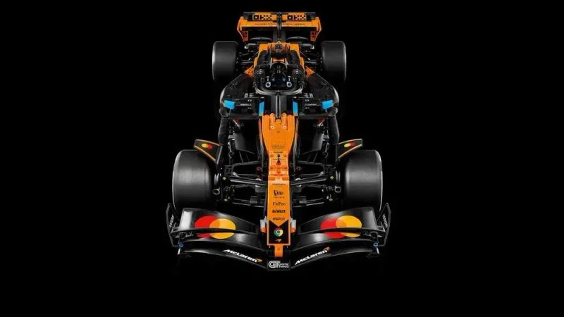 Конструктор McLaren MCL39 F1 (42228) – 1675 деталей сумісний з LEGO — фото 3