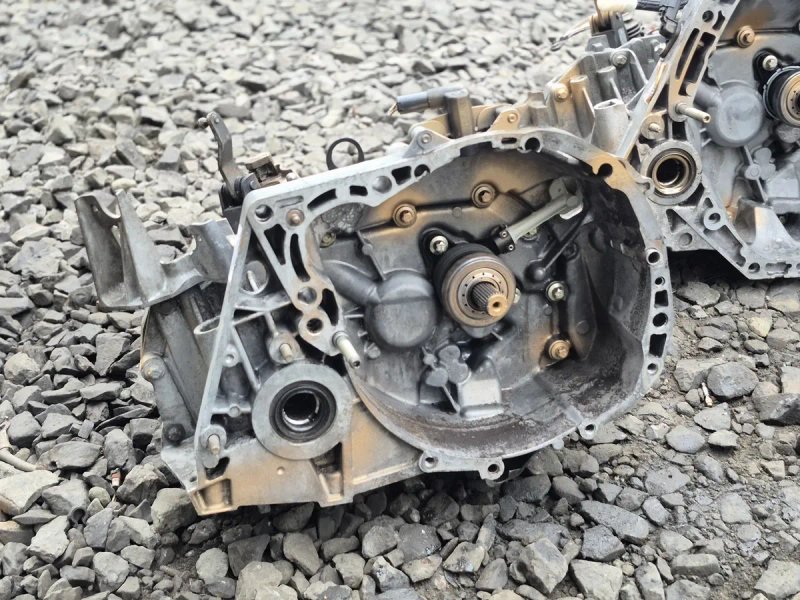 Коробка передач 1.5 1.6 1.9 1.8 2.0 Renault Kangoo Scenic Megane Logan Duster Dokker Trafic Vivaro Master Movano — фото 5