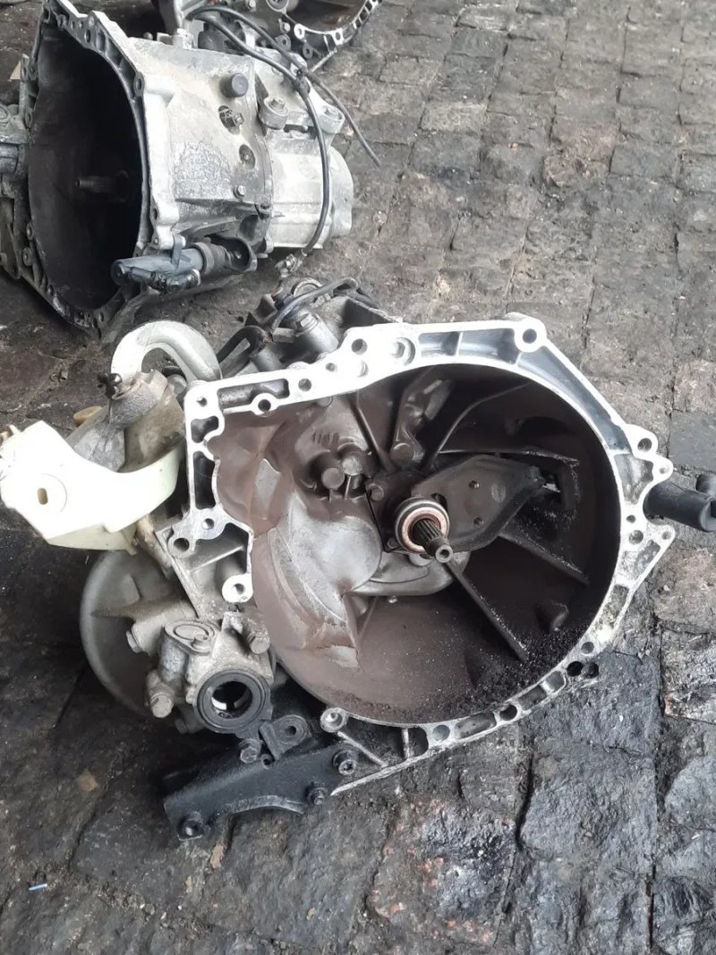 Коробка передач 1.5 1.6 1.9 1.8 2.0 Renault Kangoo Scenic Megane Logan Duster Dokker Trafic Vivaro Master Movano — фото 7