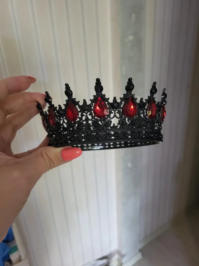 Корона. Диадема. Тиара. Корона з чорними камінцями. Чорна корона. Діадема. Тіара. — фото 5
